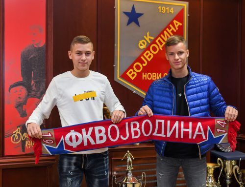 Лазар Јовановић и Лазар Перановић потписали професионалне уговоре са Војводином